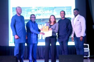 2022 PERFOMANCE RECOGNITION AWARD